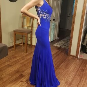 Comfortable prom dress